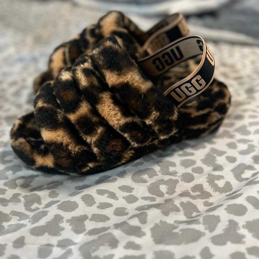 Ugg Slides - image 4